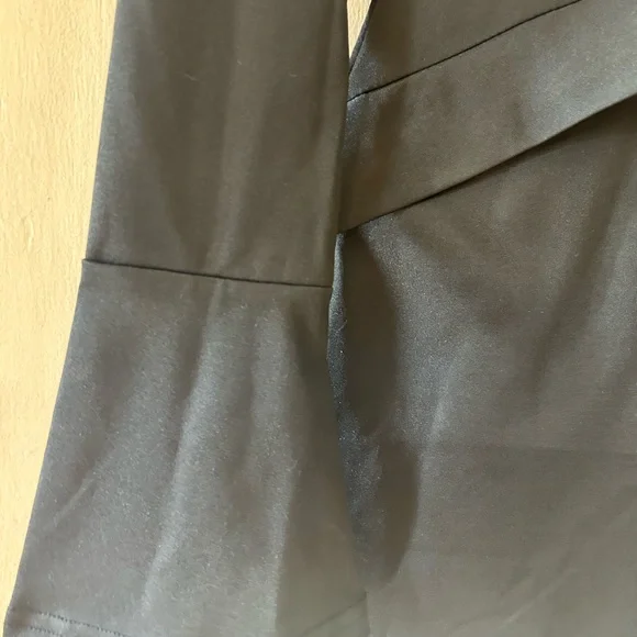 Chic Black Long Sleeve Dress - Picture 6 of 8